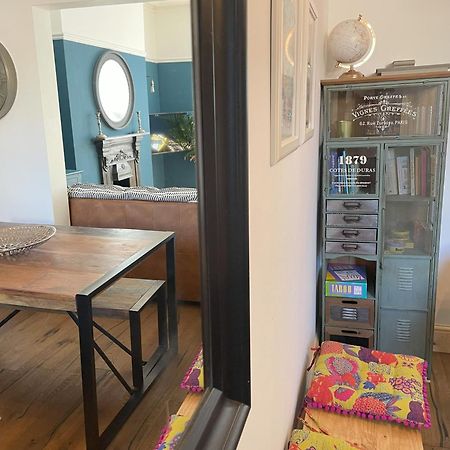 Stylish 5-Bedroom House Near Tunnels Beach Ilfracombe Bagian luar foto